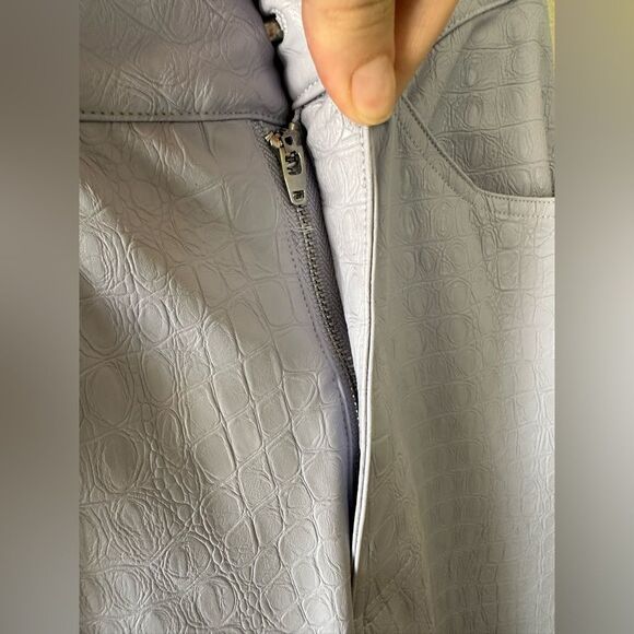 Naked Wardrobe Straight Croc Faux Leather Straight Leg Pants Lavender Purple XS - Picture 4 of 9